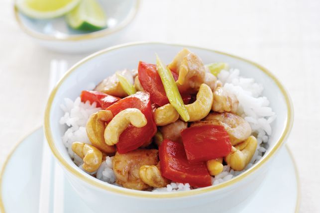 Chicken and Cashew Stir-Fry