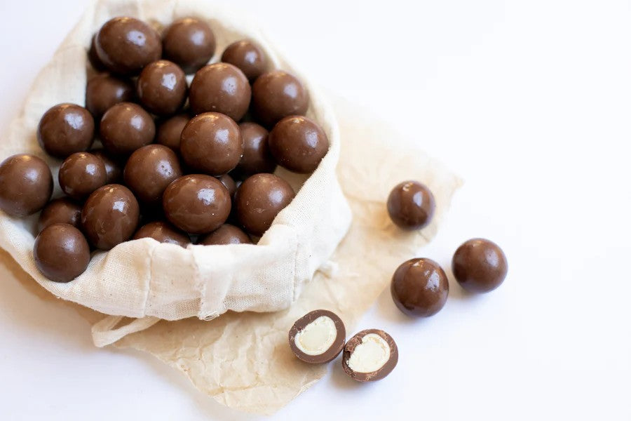 Nutworks Premium Milk Chocolate Covered Macadamia Nuts 