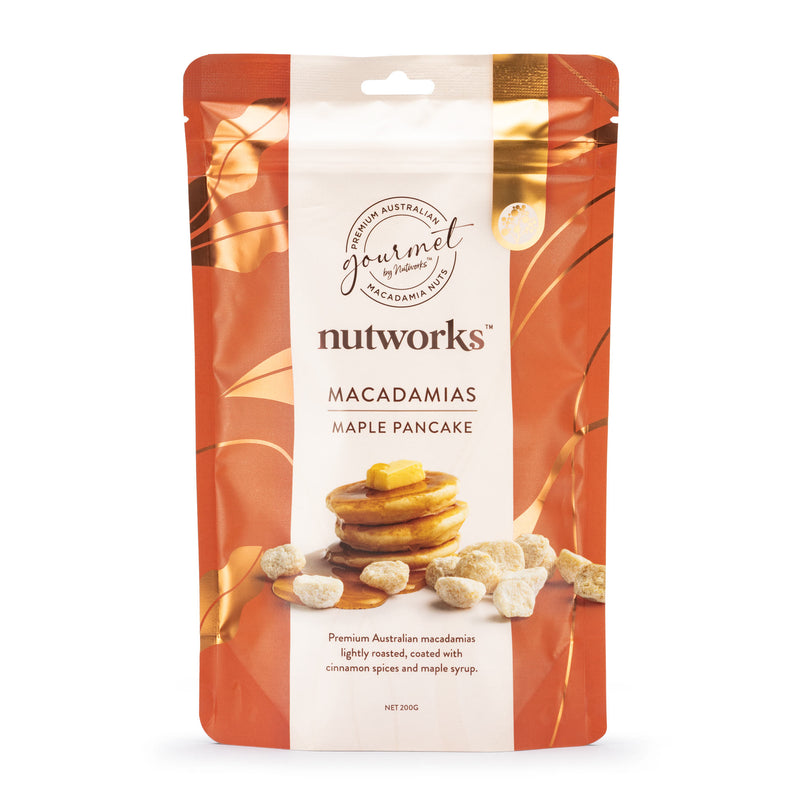 200g Packaging of Nutworks Macadamias Maple Pancake flavour. The pouch shows images of macadamia nuts and pancakes with maple syrup.